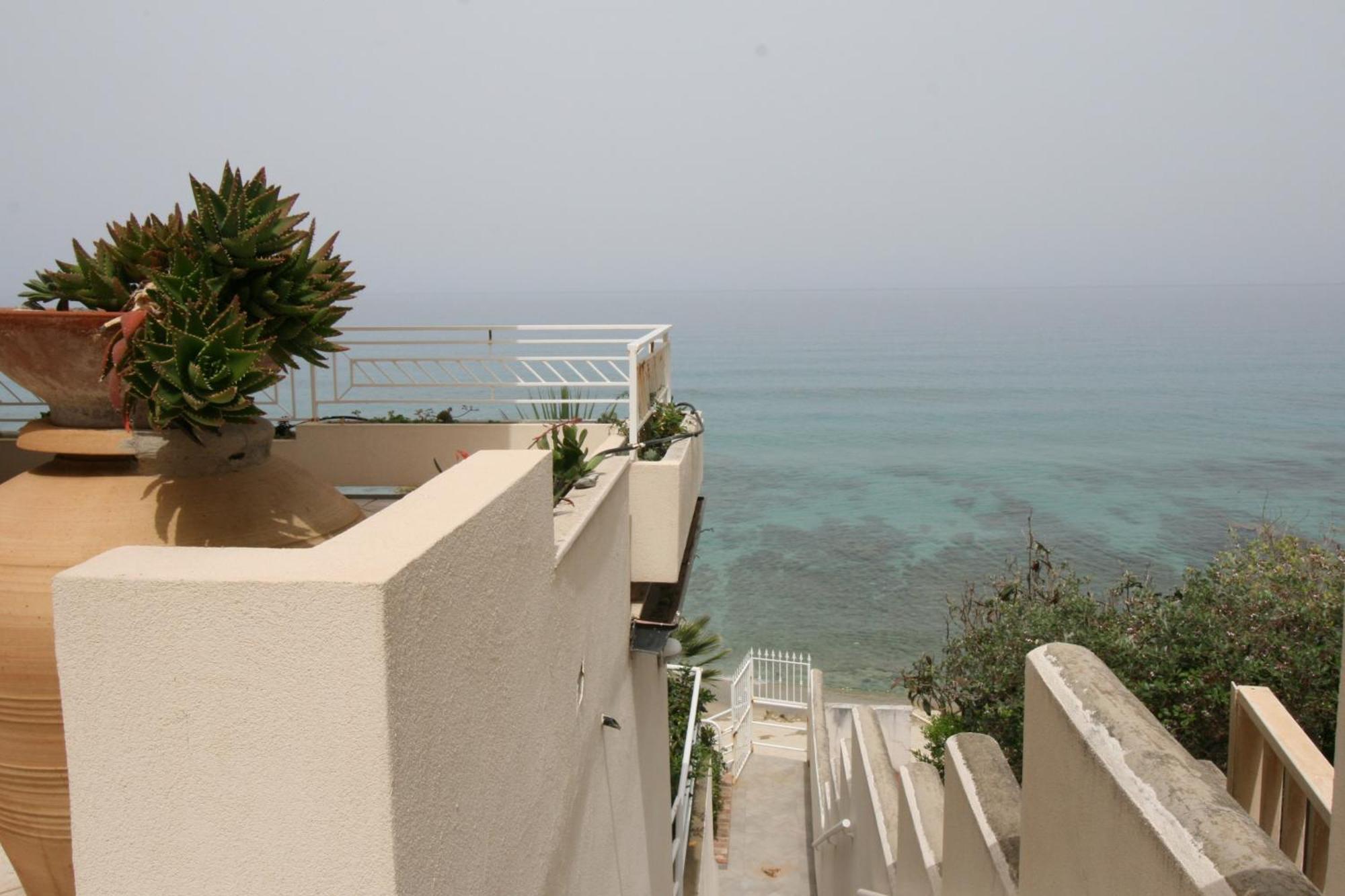 Villa Laura - Sul Mare Pizzo  Exterior foto