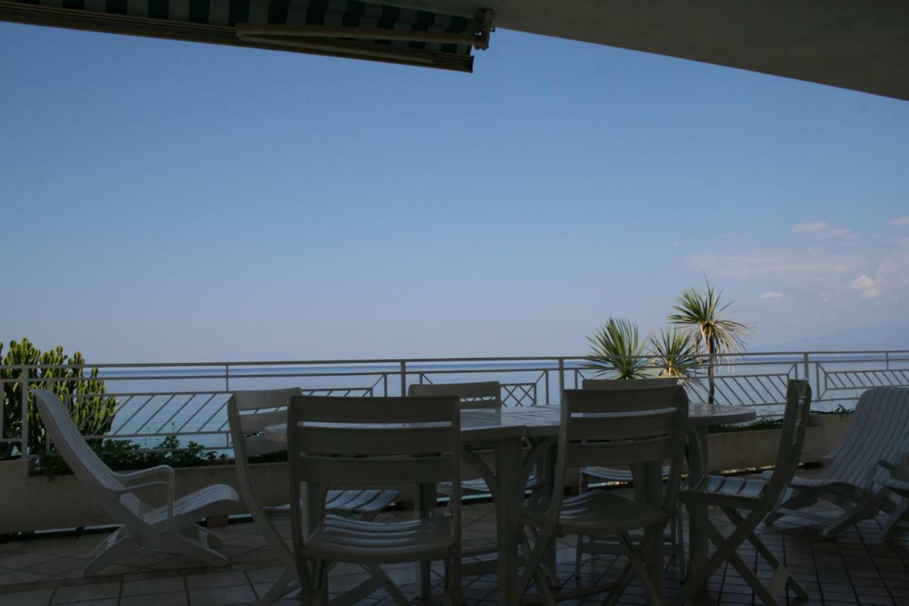 Villa Laura - Sul Mare Pizzo  Exterior foto